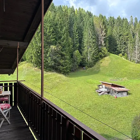 شقة Mansarda Nelle Dolomiti