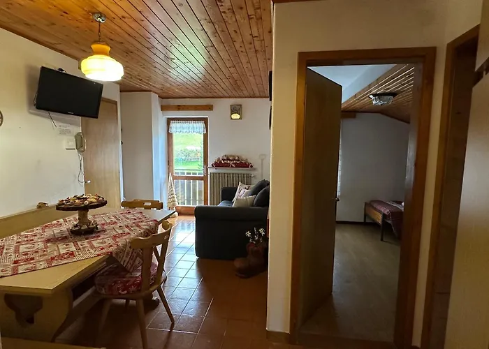 Mansarda Nelle Dolomiti Lejlighed Falcade