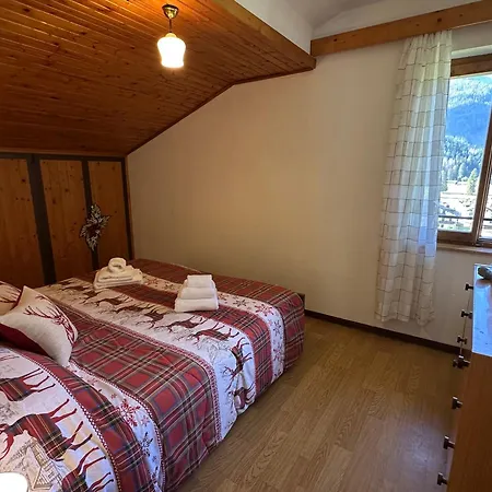 Daire Mansarda Nelle Dolomiti Falcade