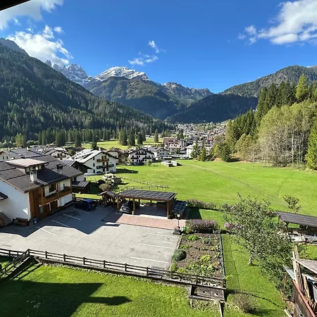 Mansarda Nelle Dolomiti Daire Falcade